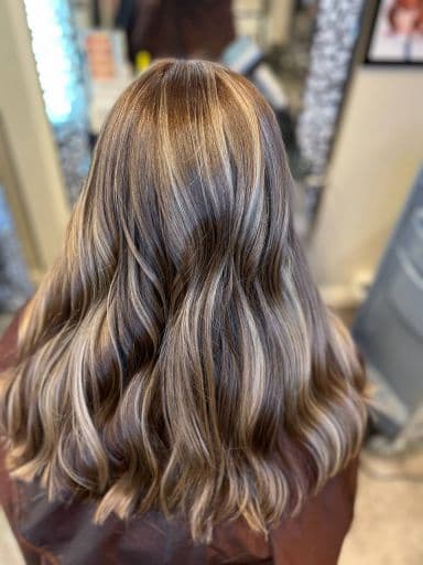 hairstyle