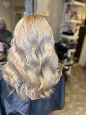 hairstyle